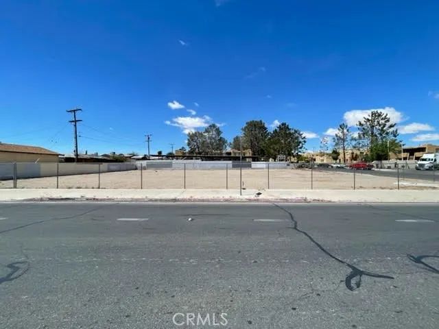 200 Montara, Barstow, CA 92311