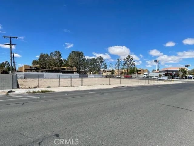 200 Montara, Barstow, CA 92311