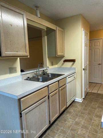 10942 HOUNDWELL Way, Jacksonville, FL 32225