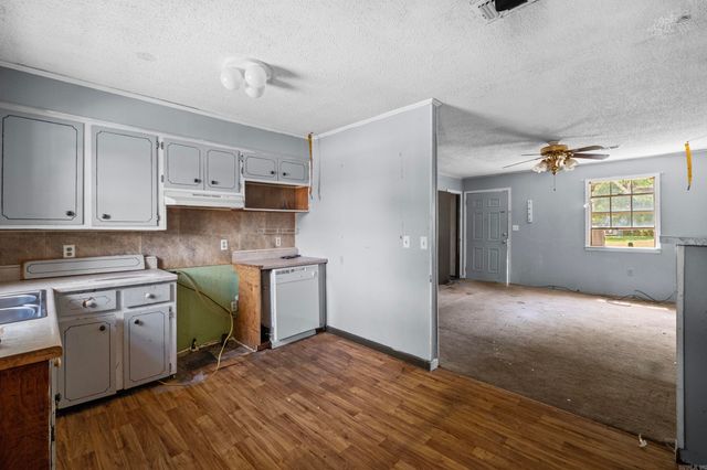 611 W Barnett Street, Kensett, AR 72082