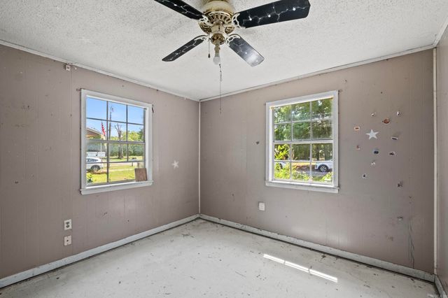 611 W Barnett Street, Kensett, AR 72082