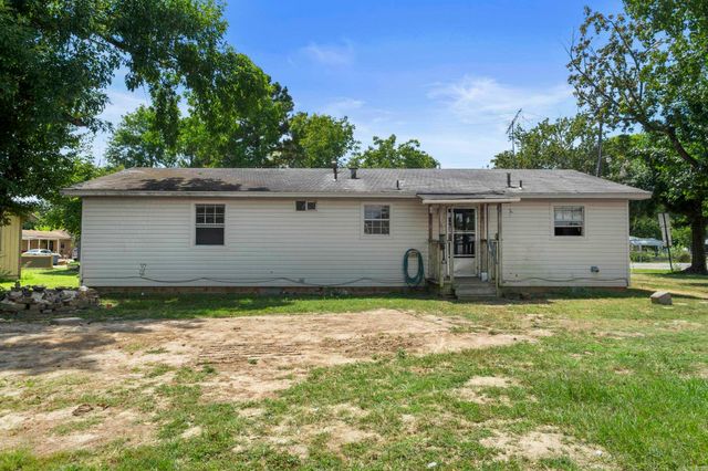 611 W Barnett Street, Kensett, AR 72082