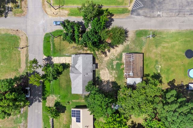 611 W Barnett Street, Kensett, AR 72082