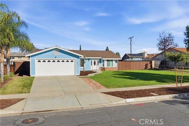 351 Pueblo Road, Corona, CA 92882