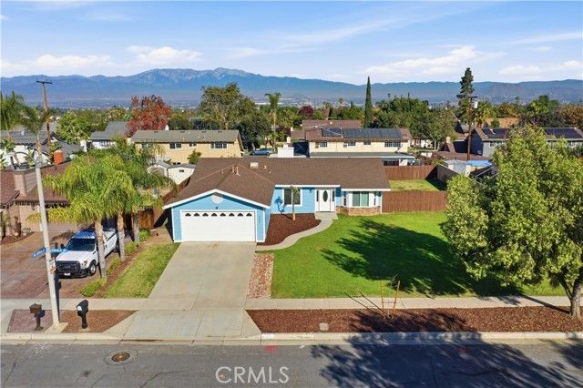 351 Pueblo Road, Corona, CA 92882