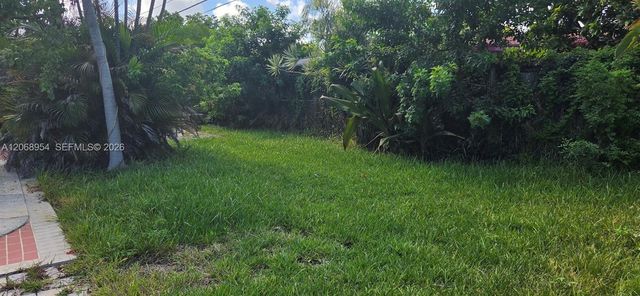 601 W Sample Road, Deerfield Beach, FL 33064