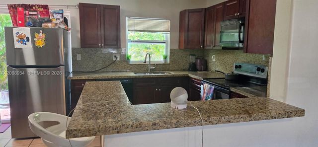 601 W Sample Road, Deerfield Beach, FL 33064