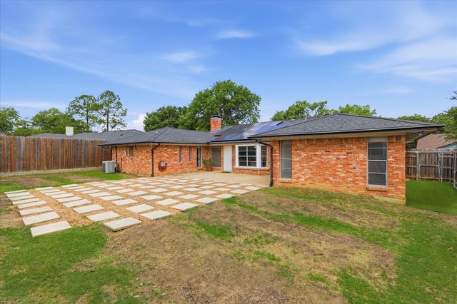 4314 Steeplechase Trail, Arlington, TX 76016