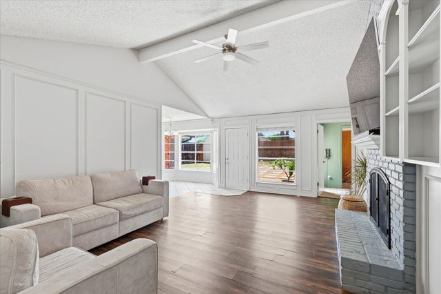 4314 Steeplechase Trail, Arlington, TX 76016