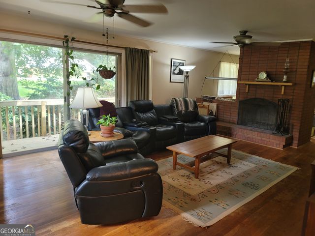 2157 Skyline Drive, Gainesville, GA 30501
