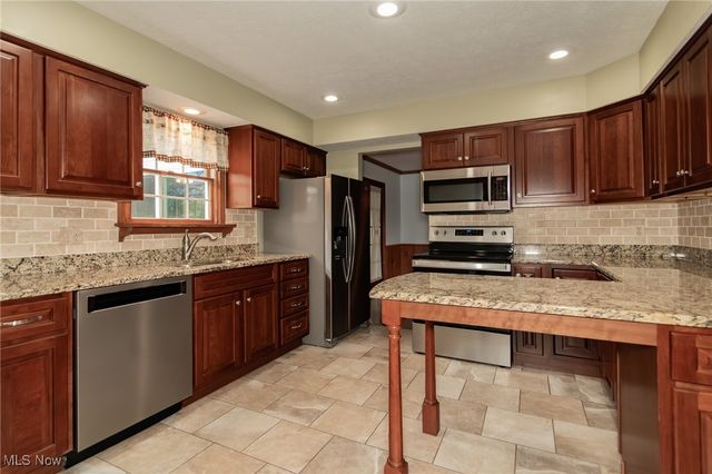 12066 Huntoon Road, Painesville, OH 44077