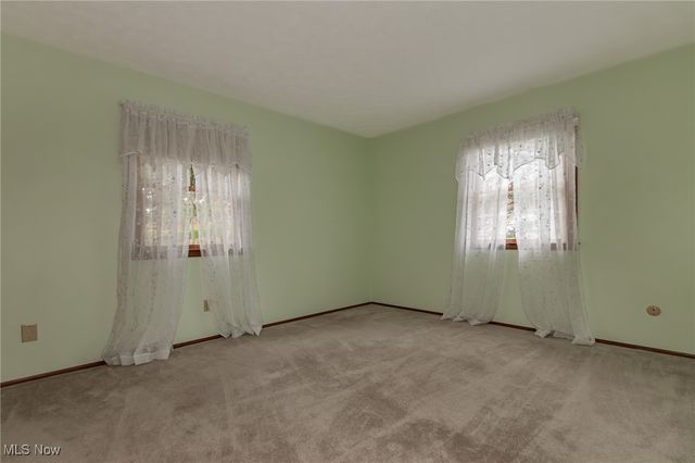 12066 Huntoon Road, Painesville, OH 44077