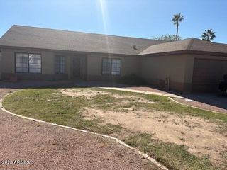 4661 W WHITTEN Street, Chandler, AZ 85226