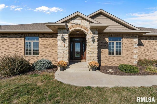 15758 N 2120 Avenue, Geneseo, IL 61254