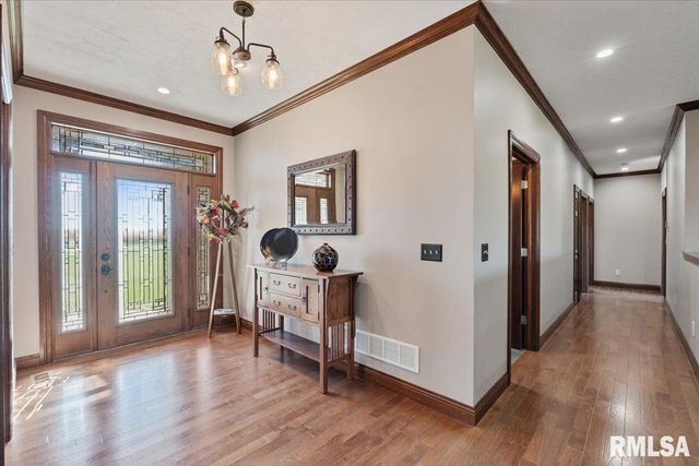 15758 N 2120 Avenue, Geneseo, IL 61254