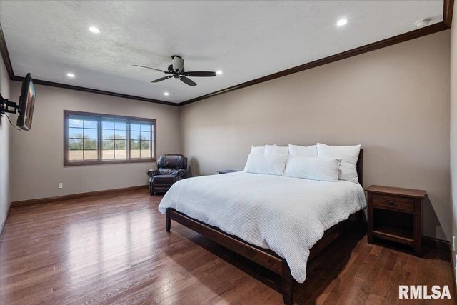 15758 N 2120 Avenue, Geneseo, IL 61254