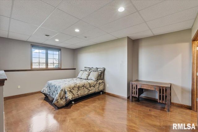 15758 N 2120 Avenue, Geneseo, IL 61254