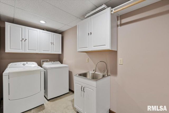 15758 N 2120 Avenue, Geneseo, IL 61254