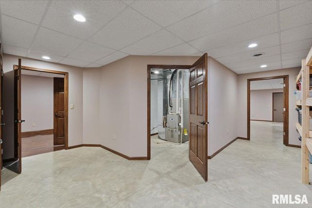 15758 N 2120 Avenue, Geneseo, IL 61254