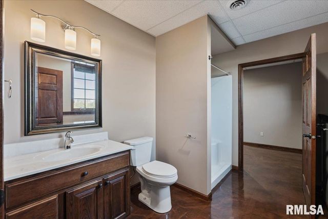 15758 N 2120 Avenue, Geneseo, IL 61254