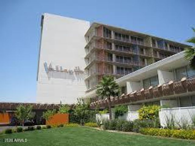 6841 E 2ND Street 17, Scottsdale, AZ 85251