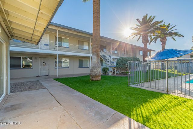 6841 E 2ND Street 17, Scottsdale, AZ 85251