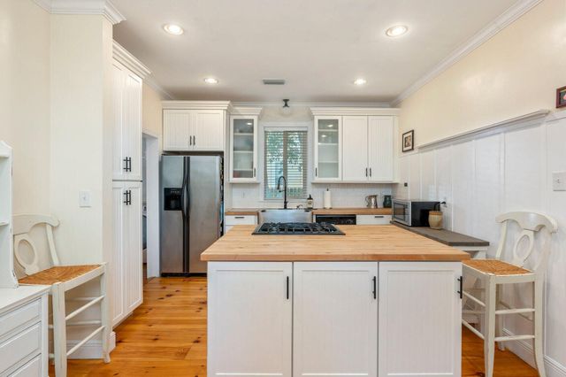 302 Crescent Drive, Defuniak Springs, FL 32435