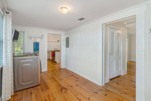 302 Crescent Drive, Defuniak Springs, FL 32435