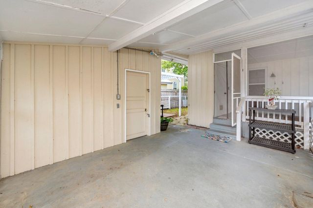 302 Crescent Drive, Defuniak Springs, FL 32435