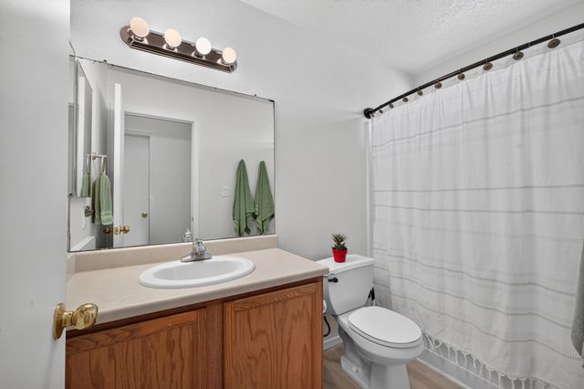 632 Saddle Blanket Trail SW, Albuquerque, NM 87121
