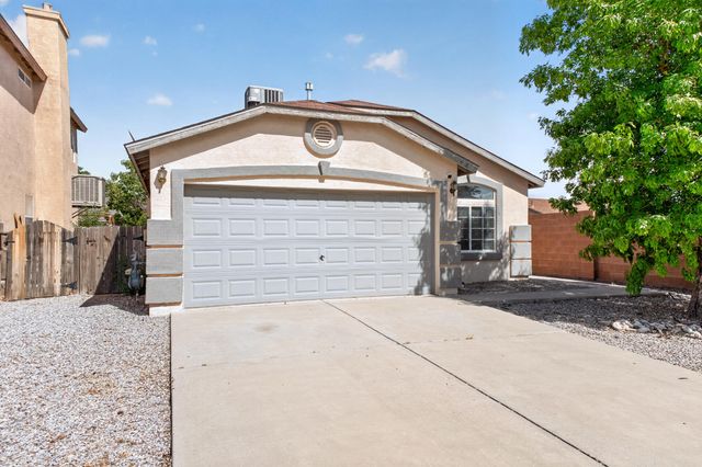 632 Saddle Blanket Trail SW, Albuquerque, NM 87121