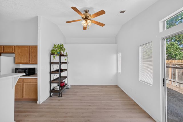 632 Saddle Blanket Trail SW, Albuquerque, NM 87121