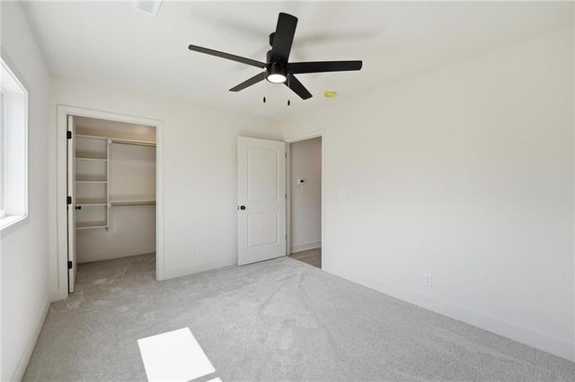 210 NW Orchard Court, Lee's Summit, MO 64063