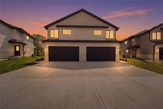 210 NW Orchard Court, Lee's Summit, MO 64063