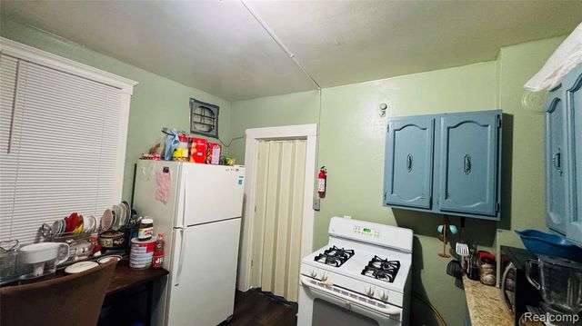 3193 Trowbridge Street, Hamtramck, MI 48212