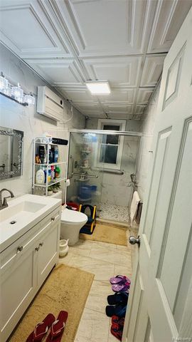 3193 Trowbridge Street, Hamtramck, MI 48212