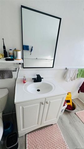 3193 Trowbridge Street, Hamtramck, MI 48212