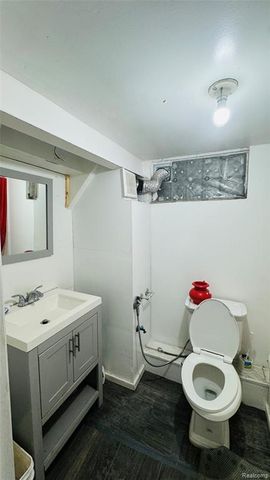 3193 Trowbridge Street, Hamtramck, MI 48212