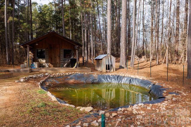1939 Orrs Station Road, Chester, SC 29706