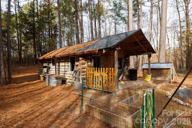 1939 Orrs Station Road, Chester, SC 29706