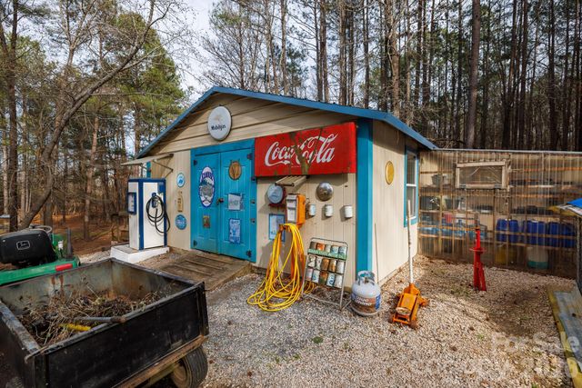 1939 Orrs Station Road, Chester, SC 29706
