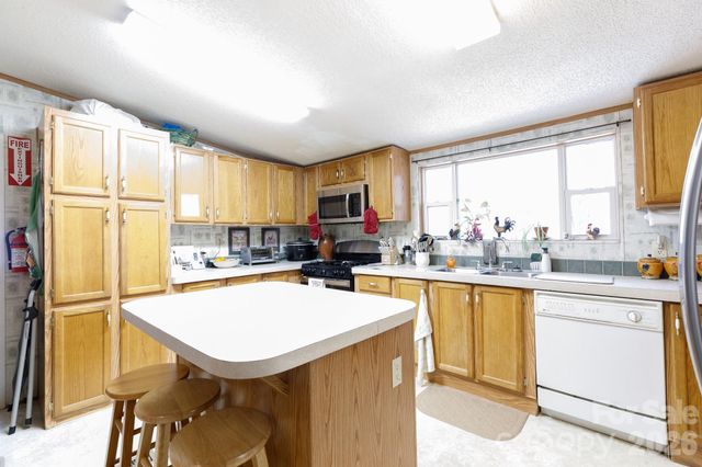 1939 Orrs Station Road, Chester, SC 29706