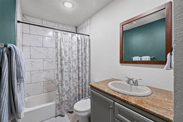 8311 Whitney Drive, White Settlement, TX 76108