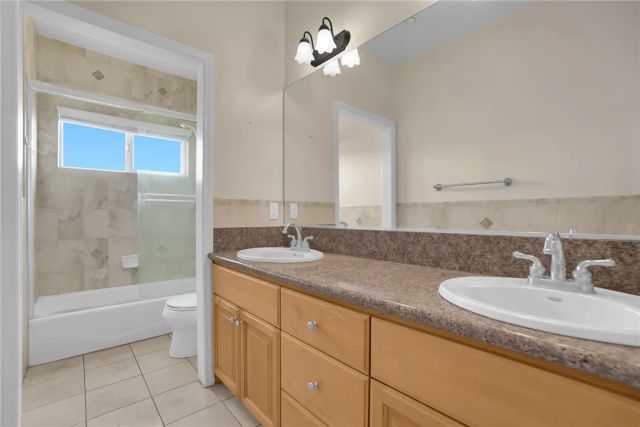 800 E Newmark Avenue, Monterey Park, CA 91755
