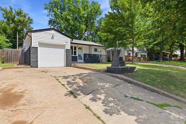 2308 S Belmont Ave, Wichita, KS 67218