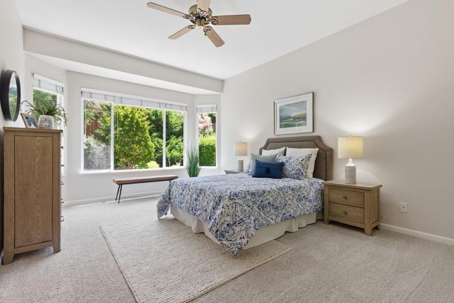 2821 Springfield Dr, Rocklin, CA 95765