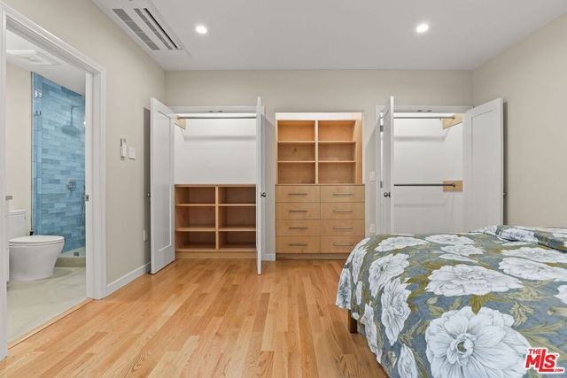 652 Kensington Road B, Santa Monica, CA 90405