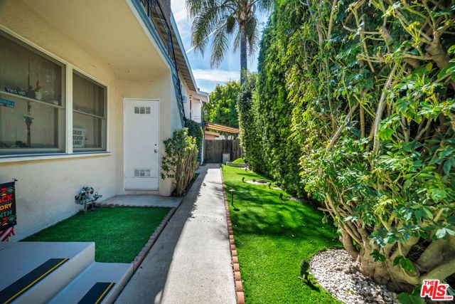 14722 Magnolia Boulevard, Sherman Oaks (los Angeles), CA 91403