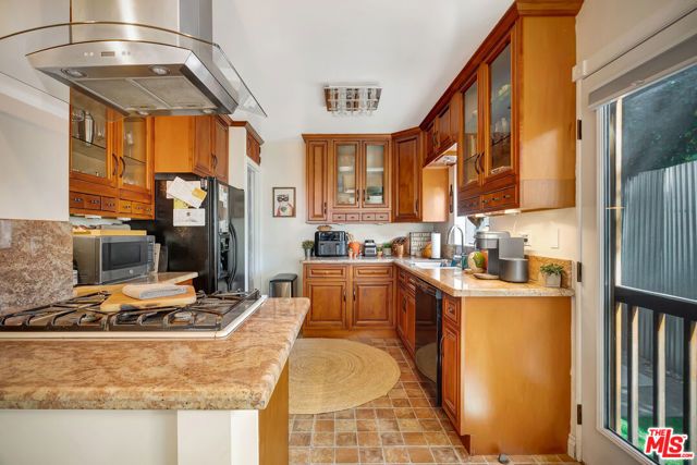 14722 Magnolia Boulevard, Sherman Oaks (los Angeles), CA 91403