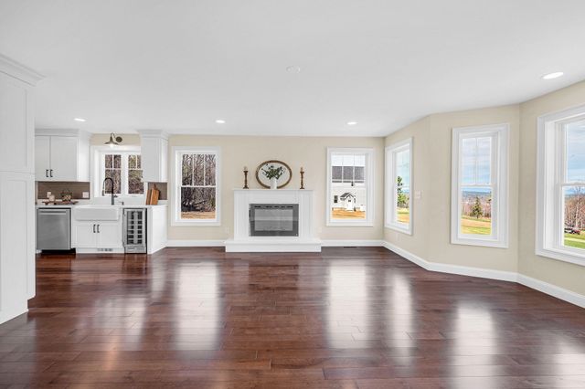 109 Ladd Hill Road, Belmont, NH 03220